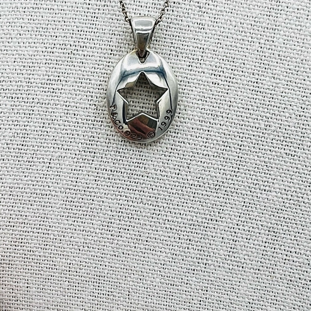 Tiffany & Co. 925 Sterling Silver Star Cutout Necklace - Vintage design - EUC - Picture 8 of 8